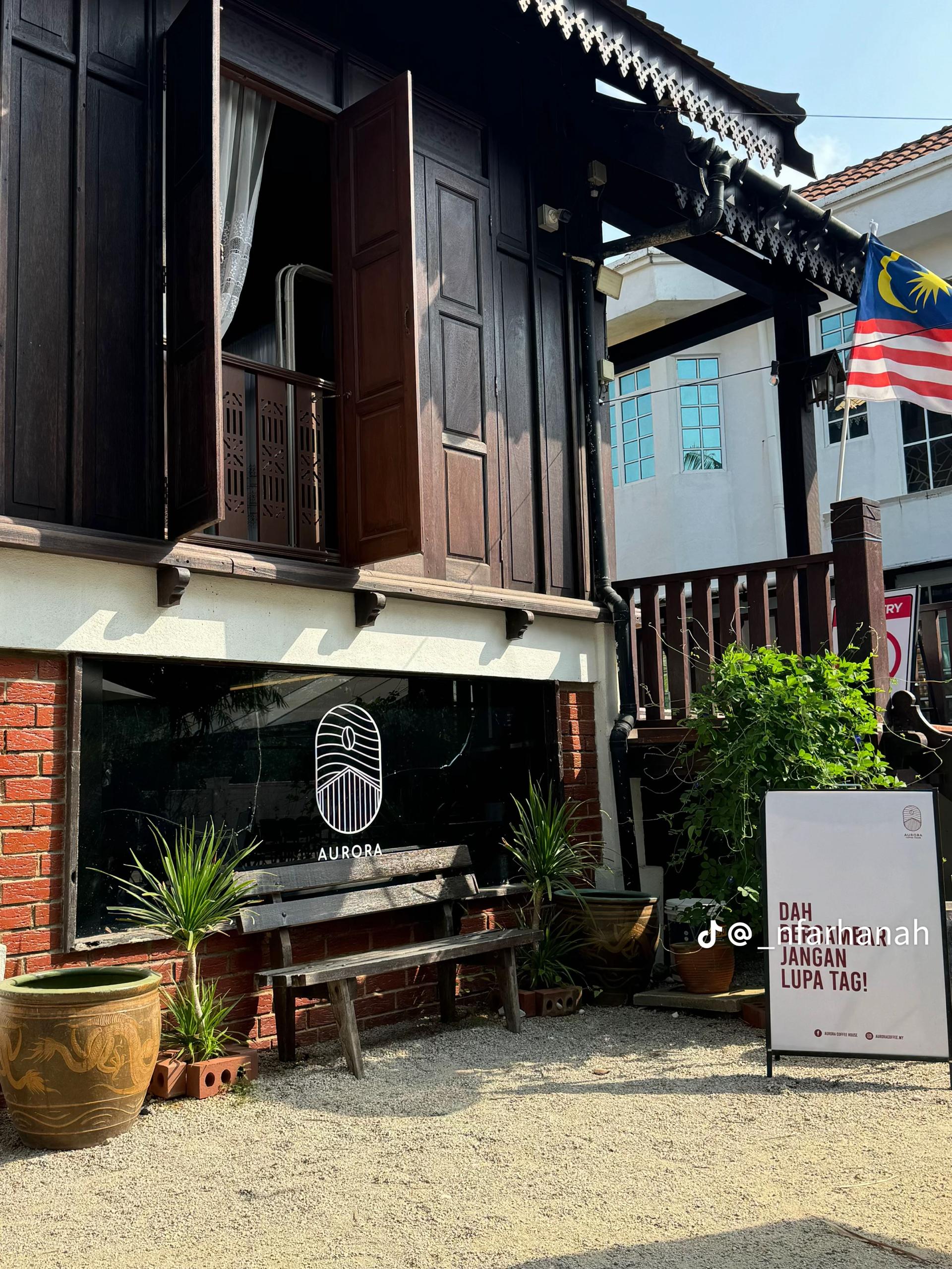 Aurora Coffee House